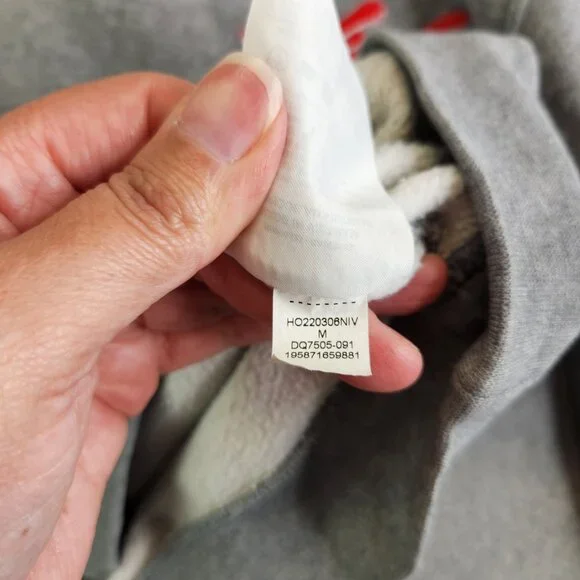 Jordan Hoodie Mens M Gray Flight Air Essentials Fleece Pullover Jumpman - Picture 9 of 14